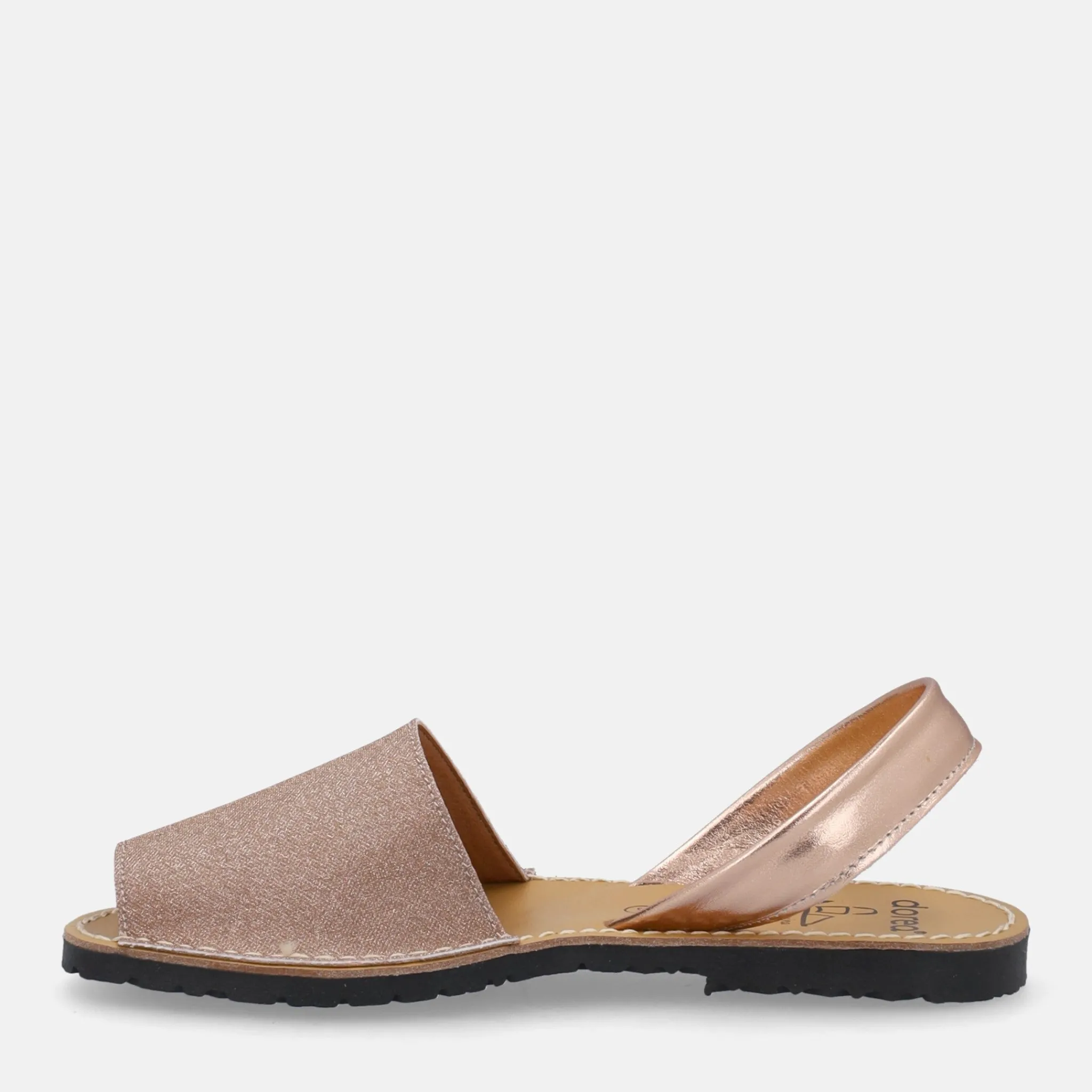 DOREA MINORCHINE | Donna Sandali