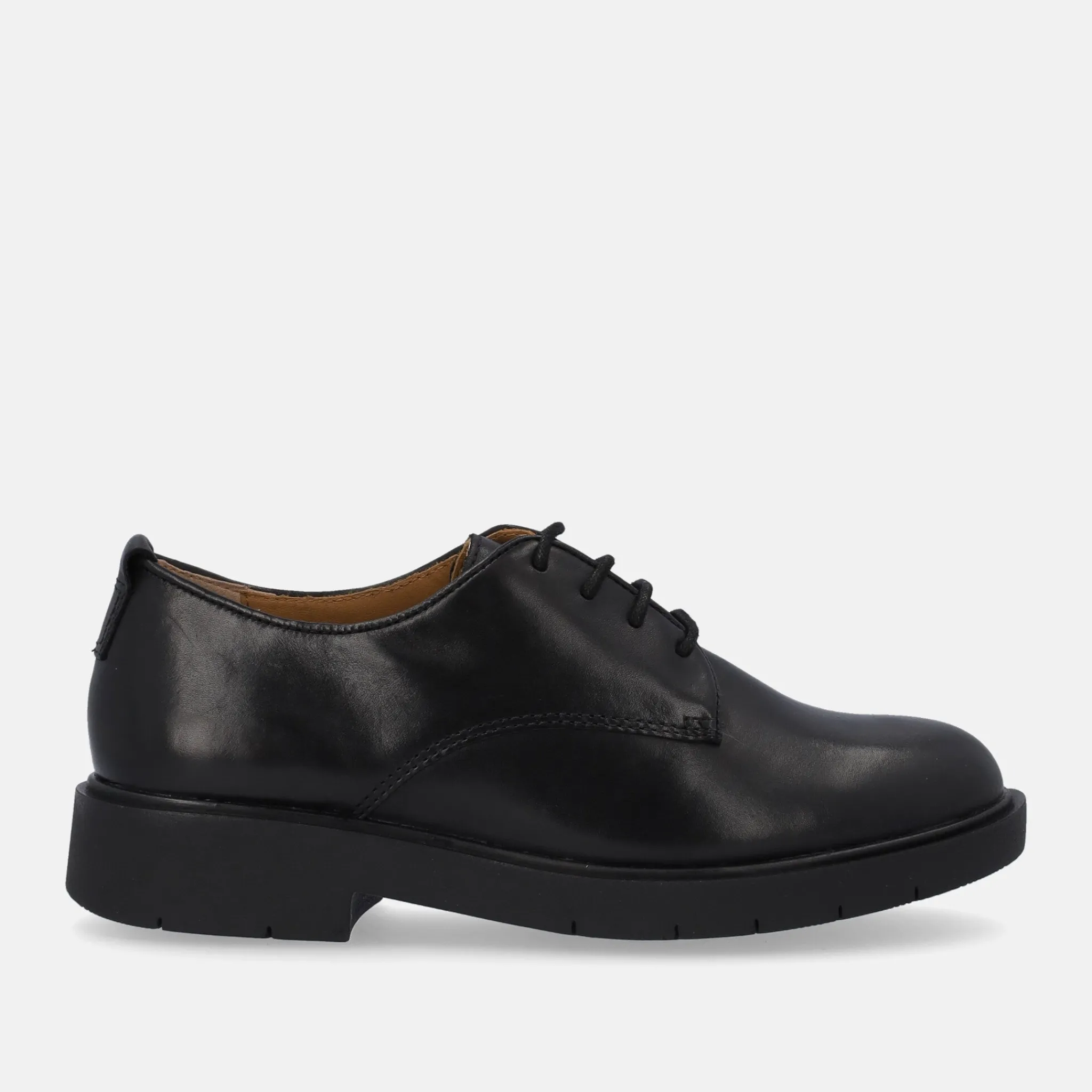 GEOX SCARPA STRINGATA | Donna Stringate