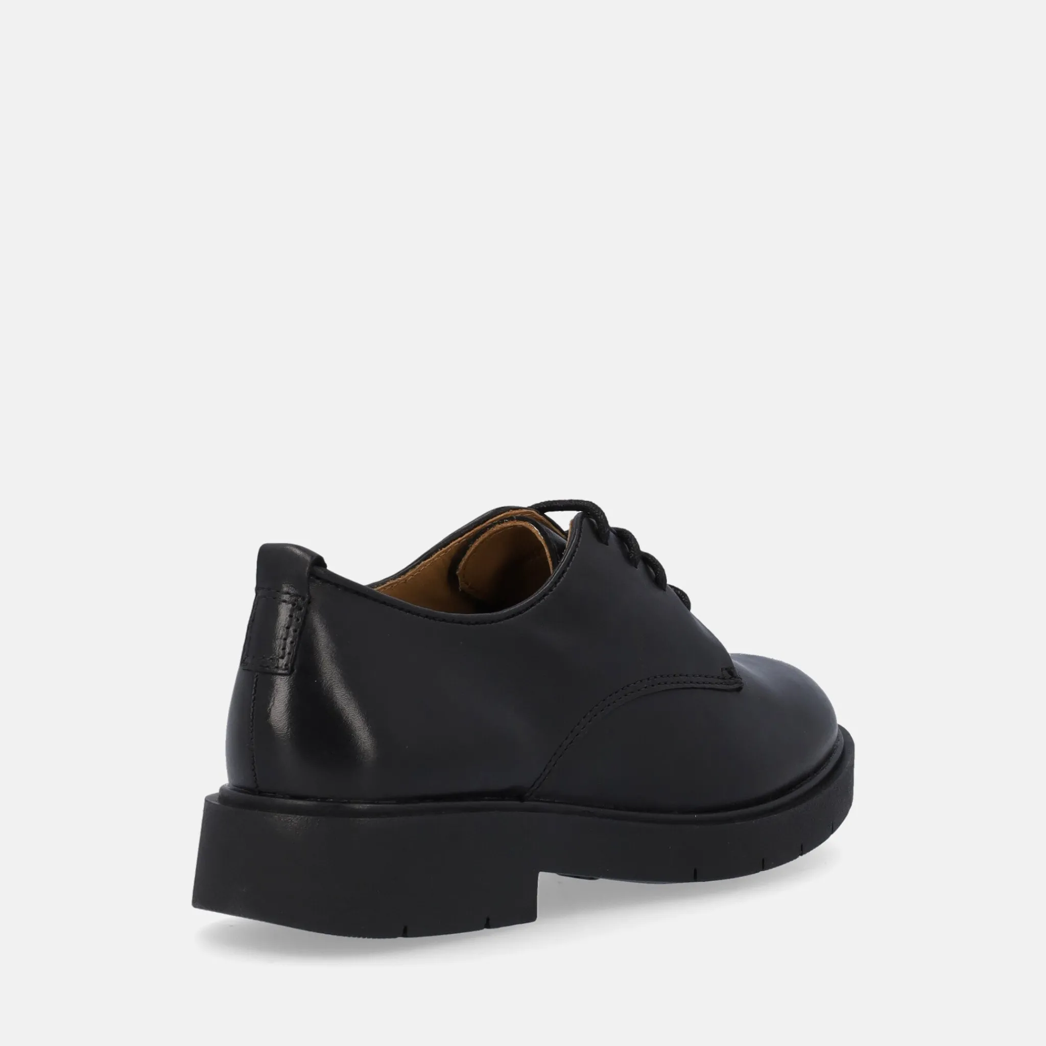 GEOX SCARPA STRINGATA | Donna Stringate
