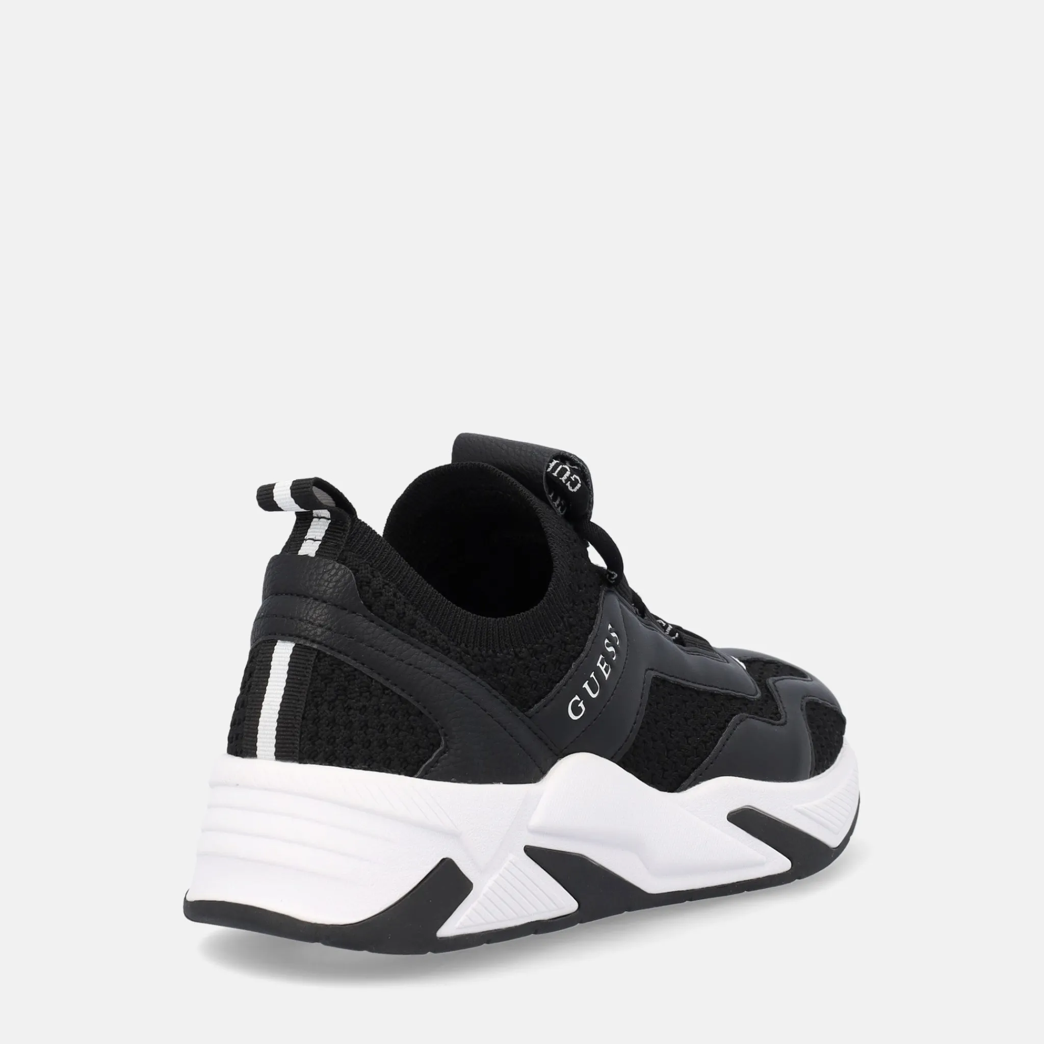GUESS SNEAKERS | Donna Sneakers