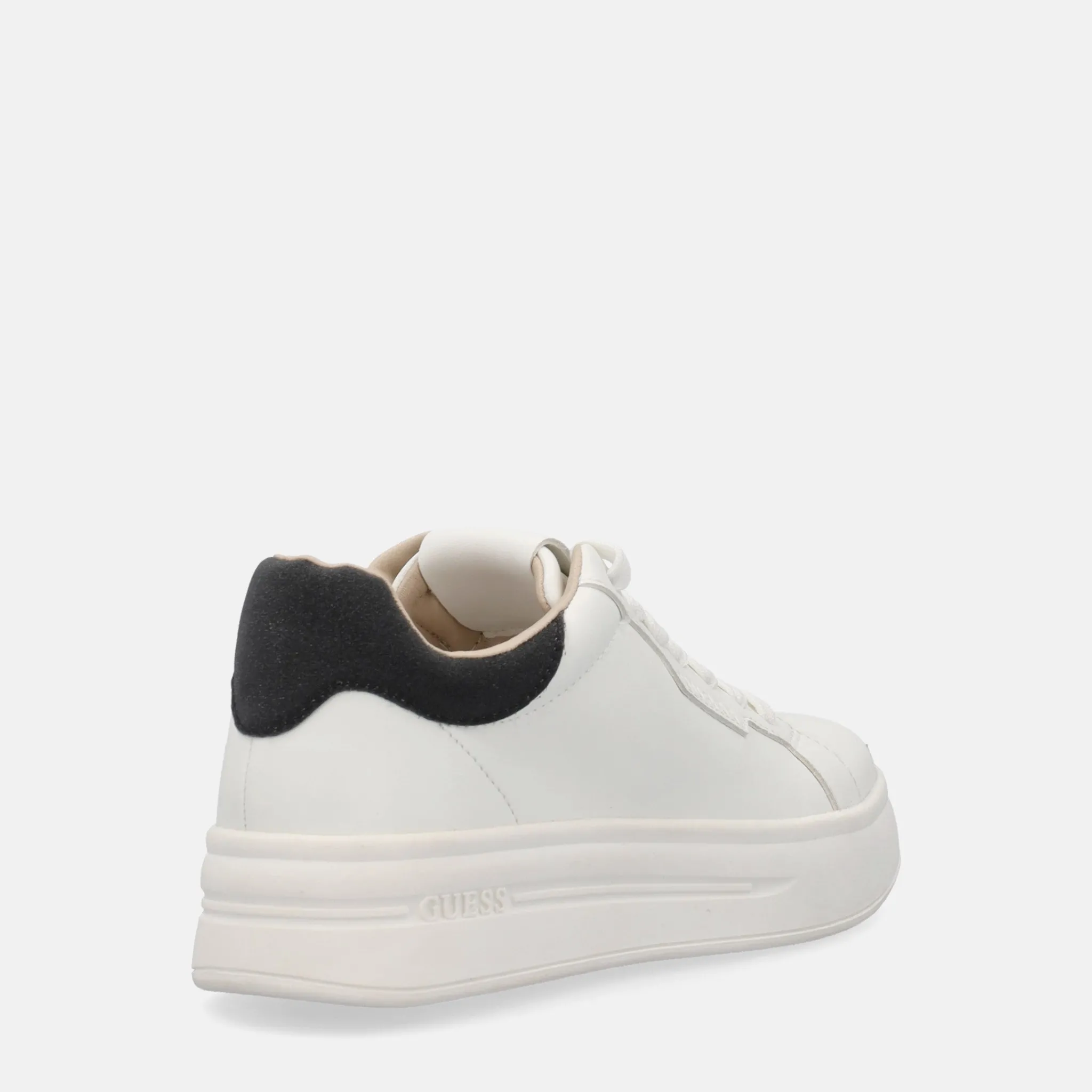 GUESS WINNIE | Donna Sneakers