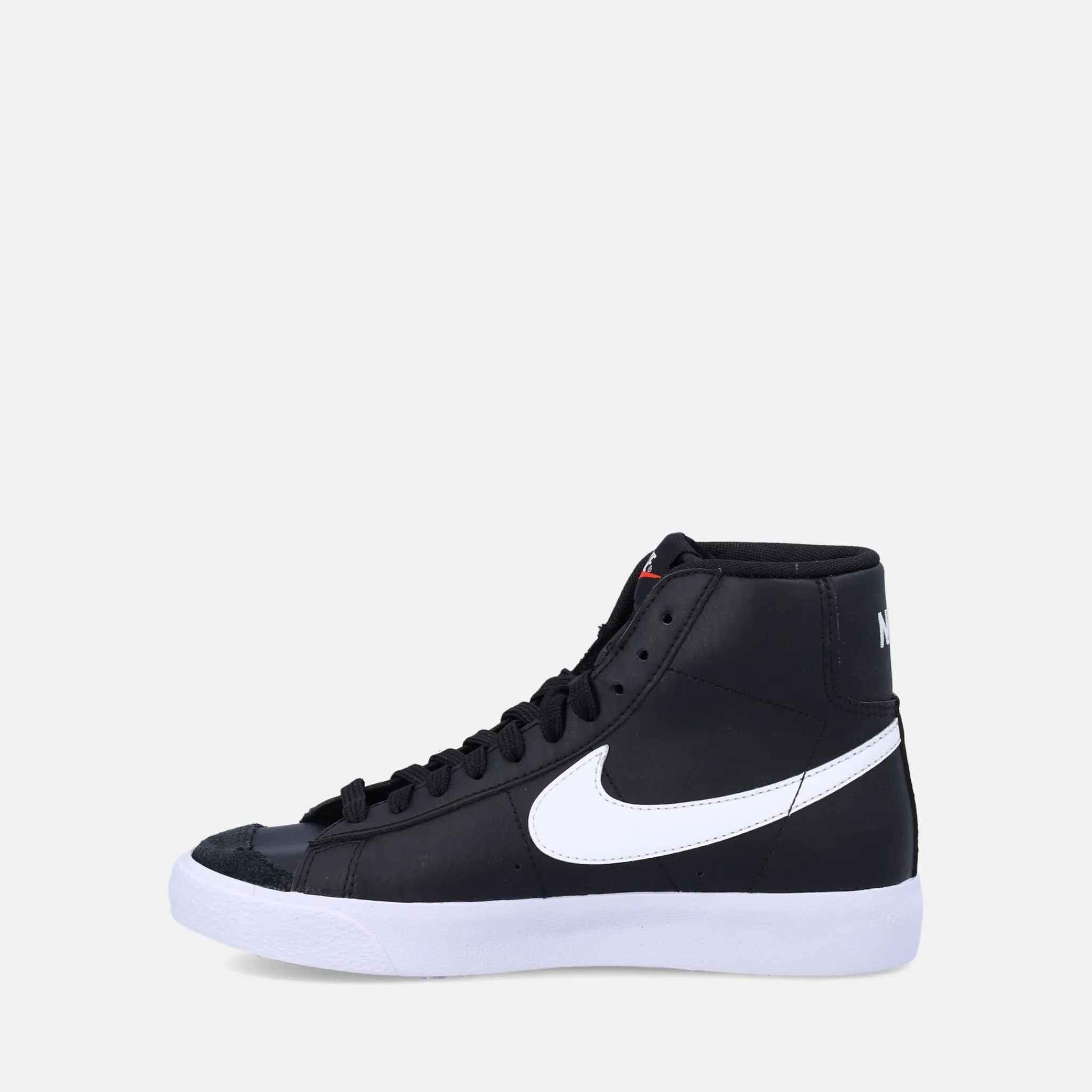NIKE BLAZER MID 77 | Sneakers