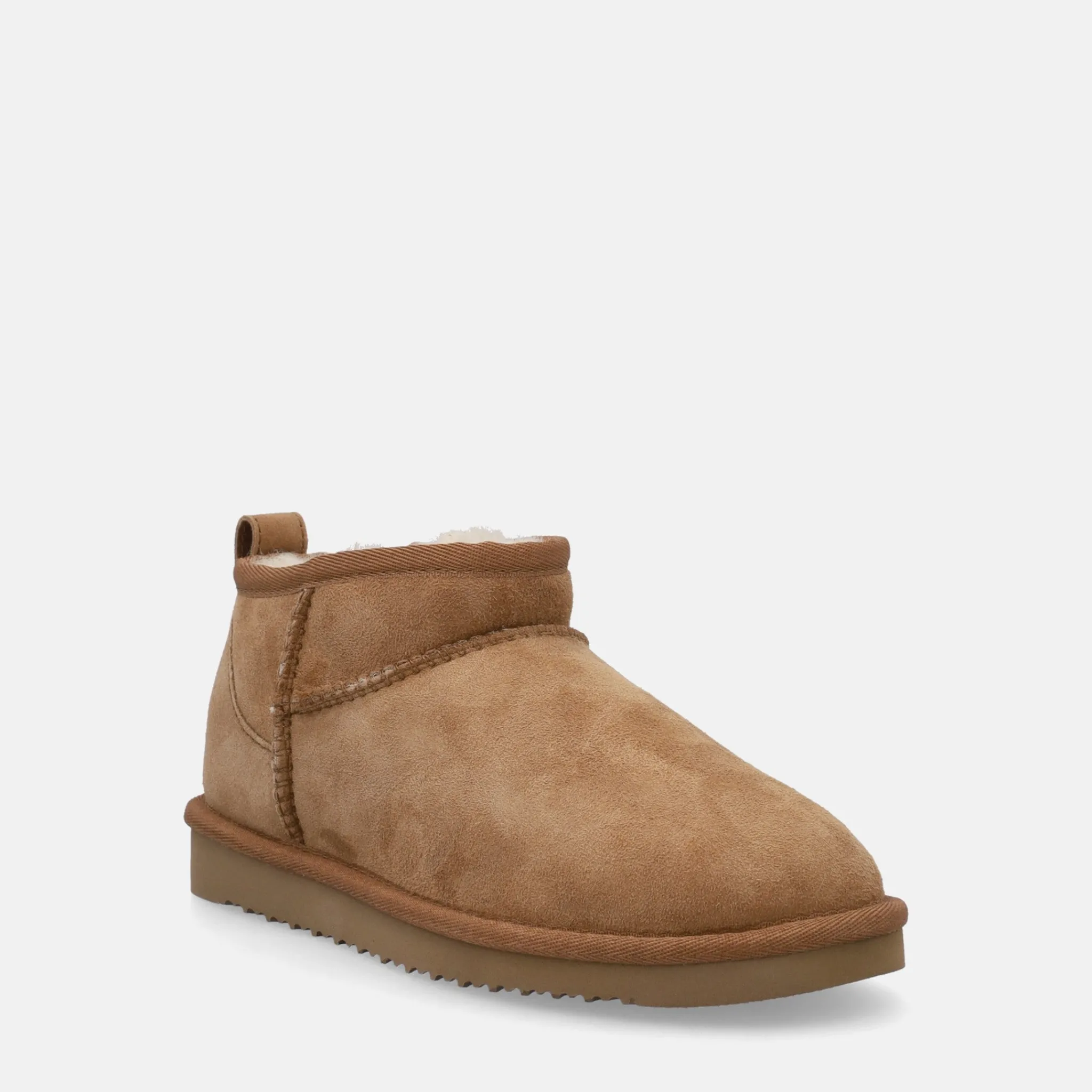 SHEEPSKIN SHORT BOOT | Donna Tronchetti