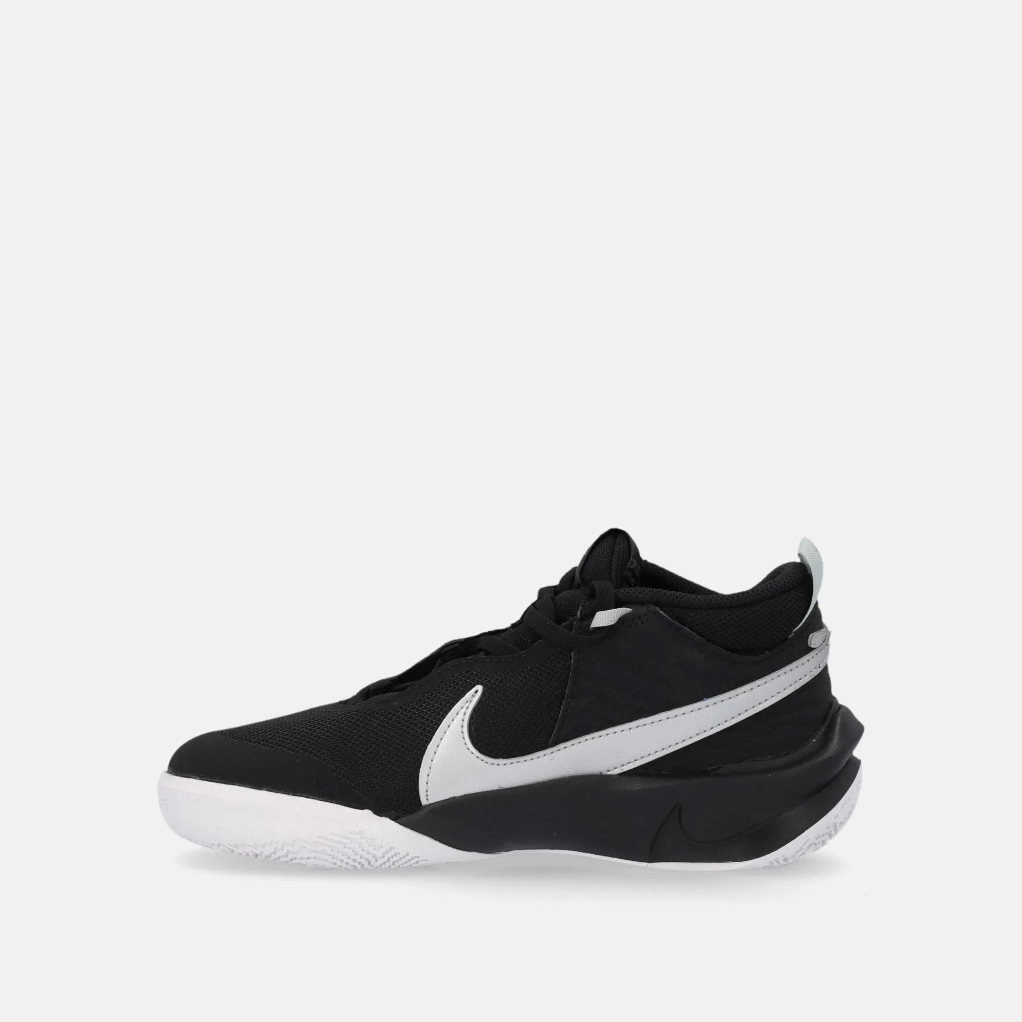NIKE Team Hustle D 10 scarpe da basket | Basket